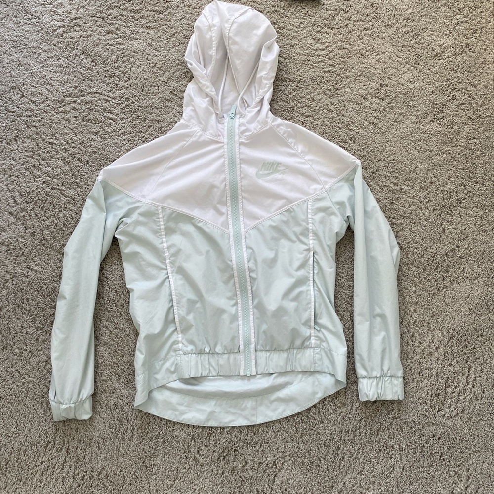 Nike wind breaker jacket
